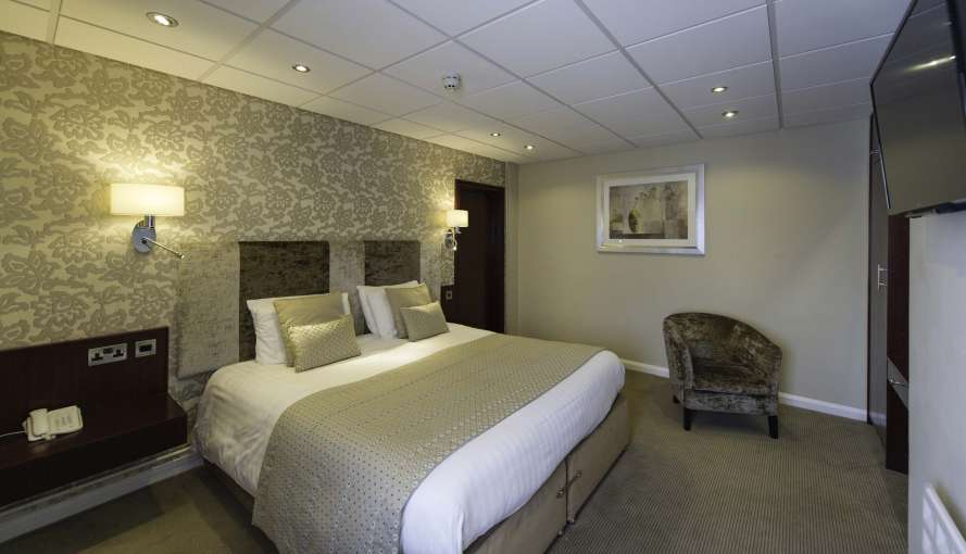 Barnstaple Hotel Accommodation Bed and Seating Area