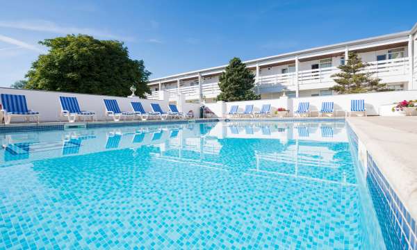 Barnstaple Hotel Outdoor Pool and Loungers