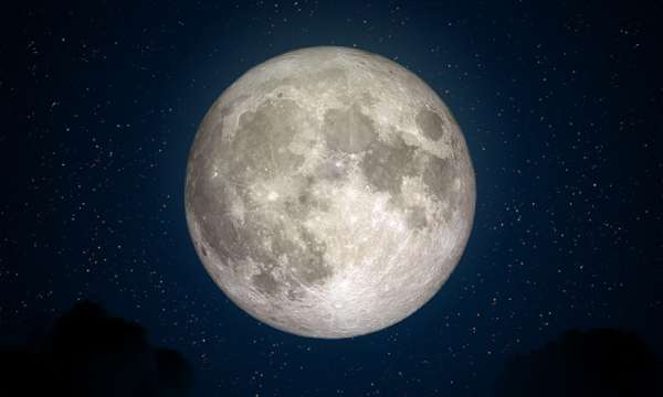 Museum of Moon makes its debut in Barnstaple