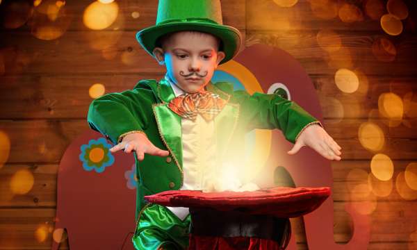 RNLI Magic Show at the Barnstaple Hotel