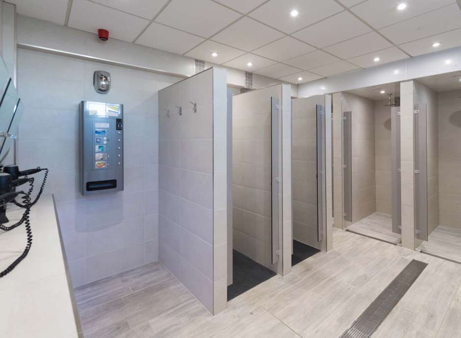 Barnstaple Hotel Health and Leisure Club Fitness Suite Ladies Changing Rooms