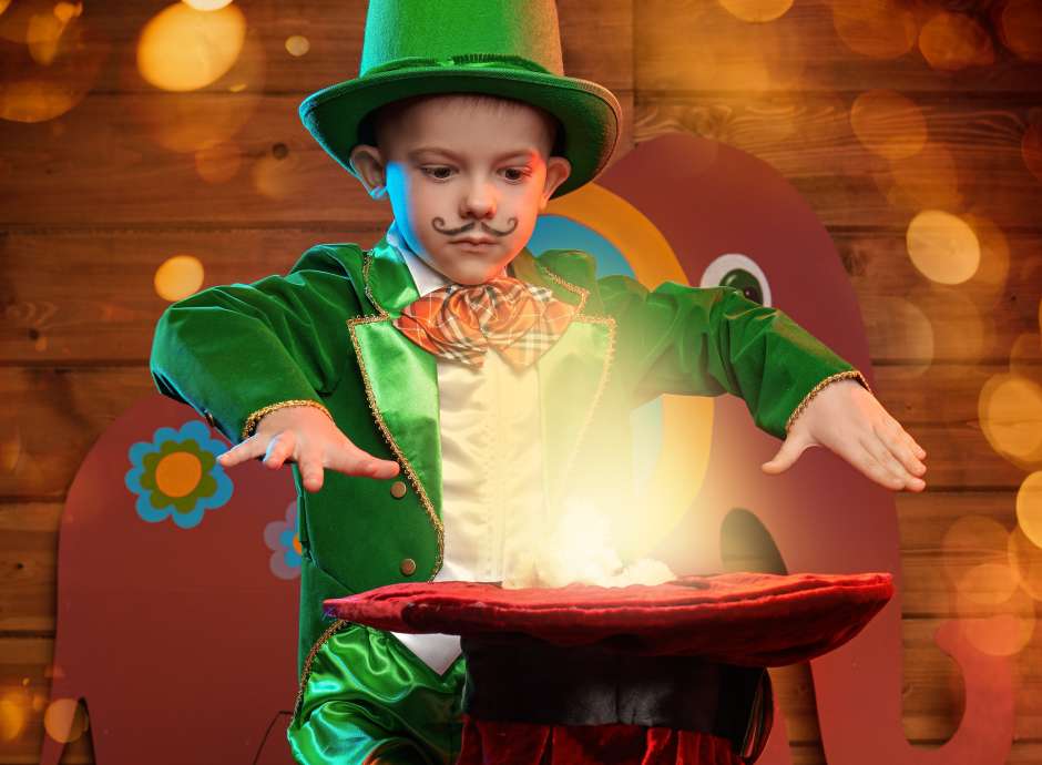 RNLI Magic Show at the Barnstaple Hotel