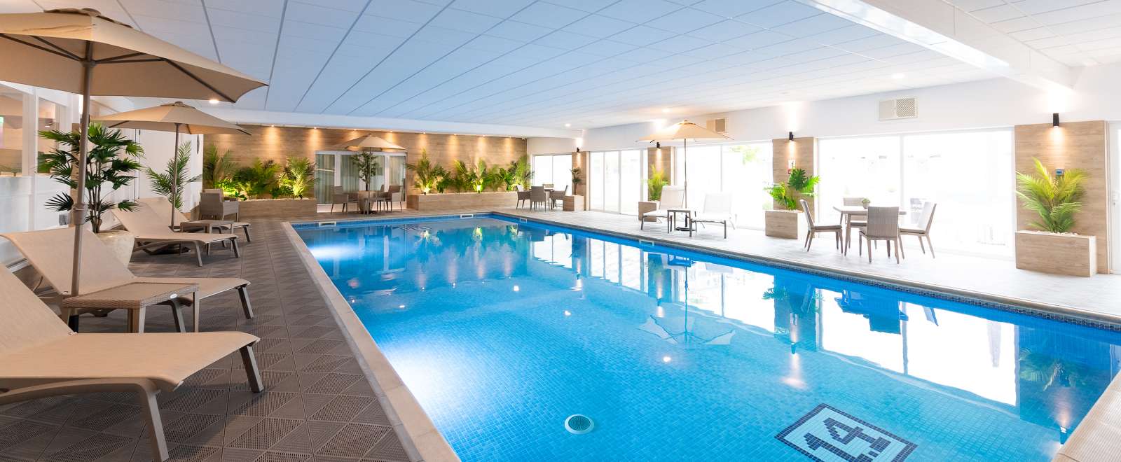 indoor-swimming-pool-at-barnstaple-health-leisure-6.jpg
